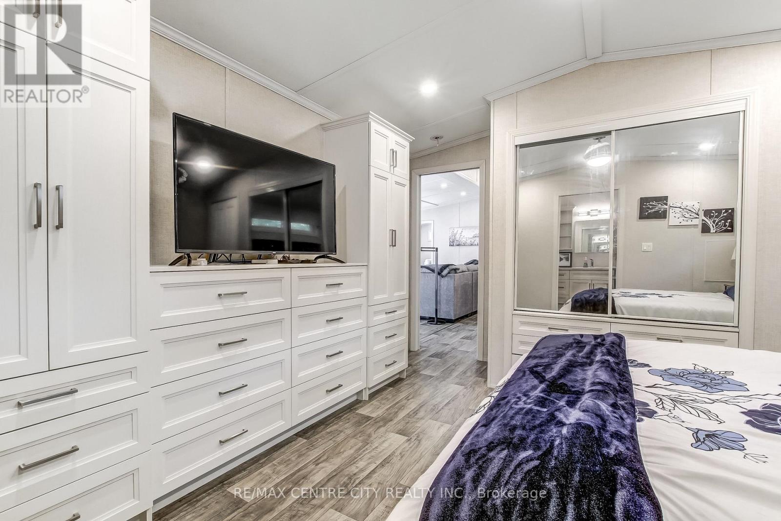 30 - 22790 Amiens Road, Middlesex Centre, Ontario  N0L 1R0 - Photo 15 - X13682168