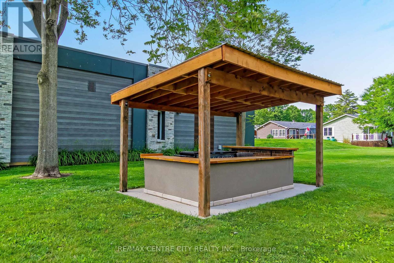 30 - 22790 Amiens Road, Middlesex Centre, Ontario  N0L 1R0 - Photo 24 - X13682168