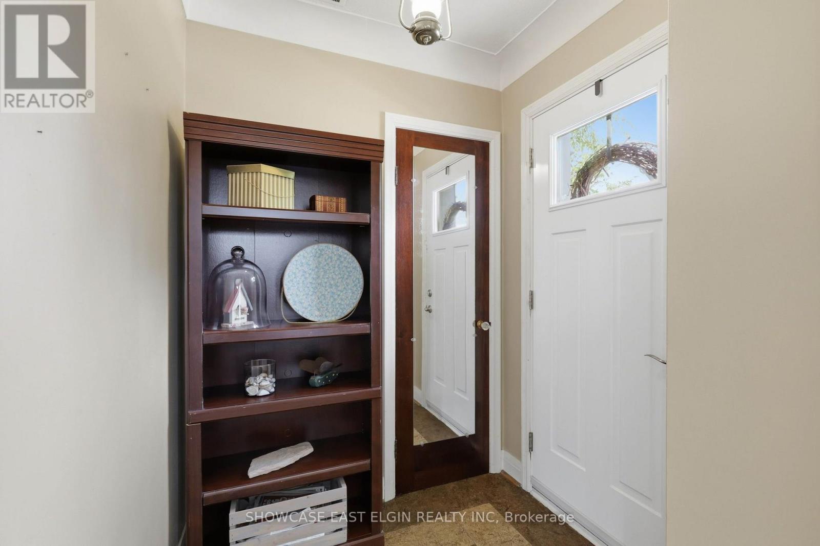 122 Redan Street, St. Thomas, Ontario  N5P 1V3 - Photo 5 - X13682174