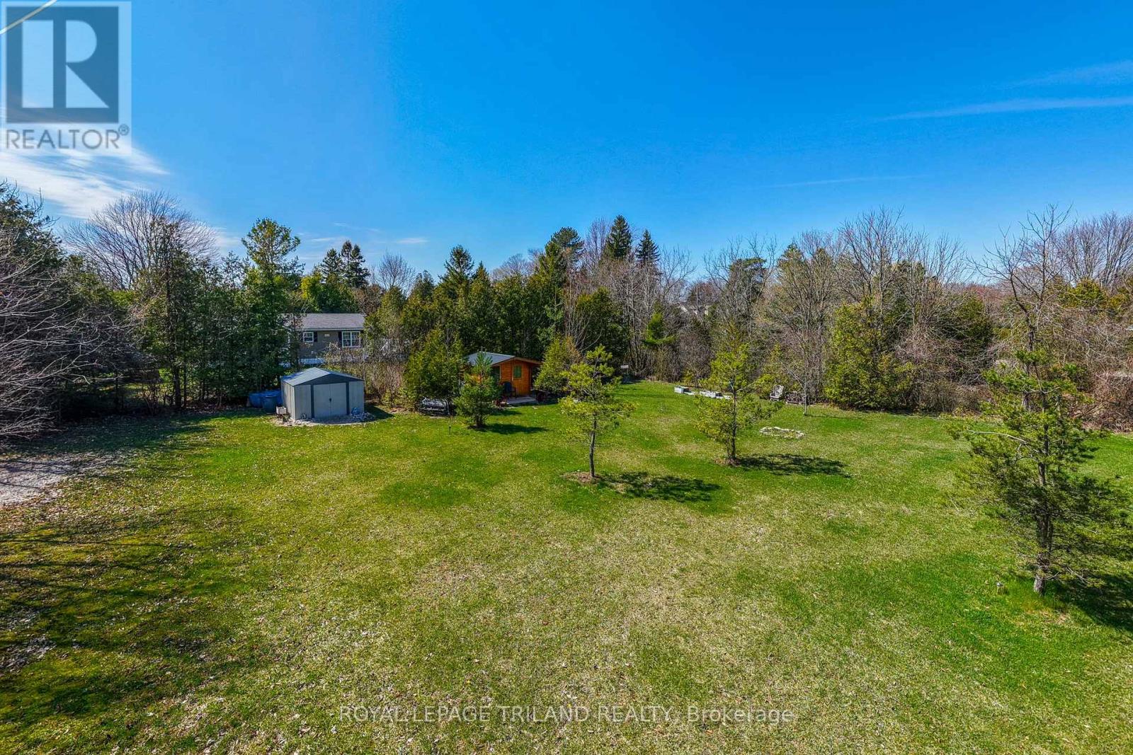33714 Pavilion Road, Bluewater, Ontario  N0M 1G0 - Photo 21 - X13682228