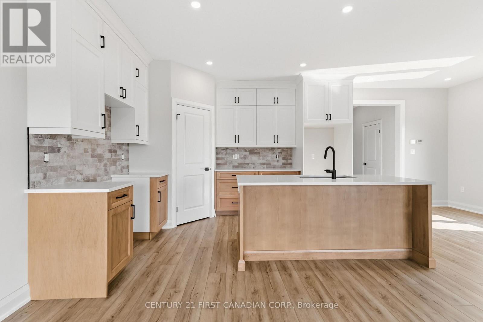 115 Addison Avenue, Lucan Biddulph, Ontario  N0M 2J0 - Photo 13 - X13682254