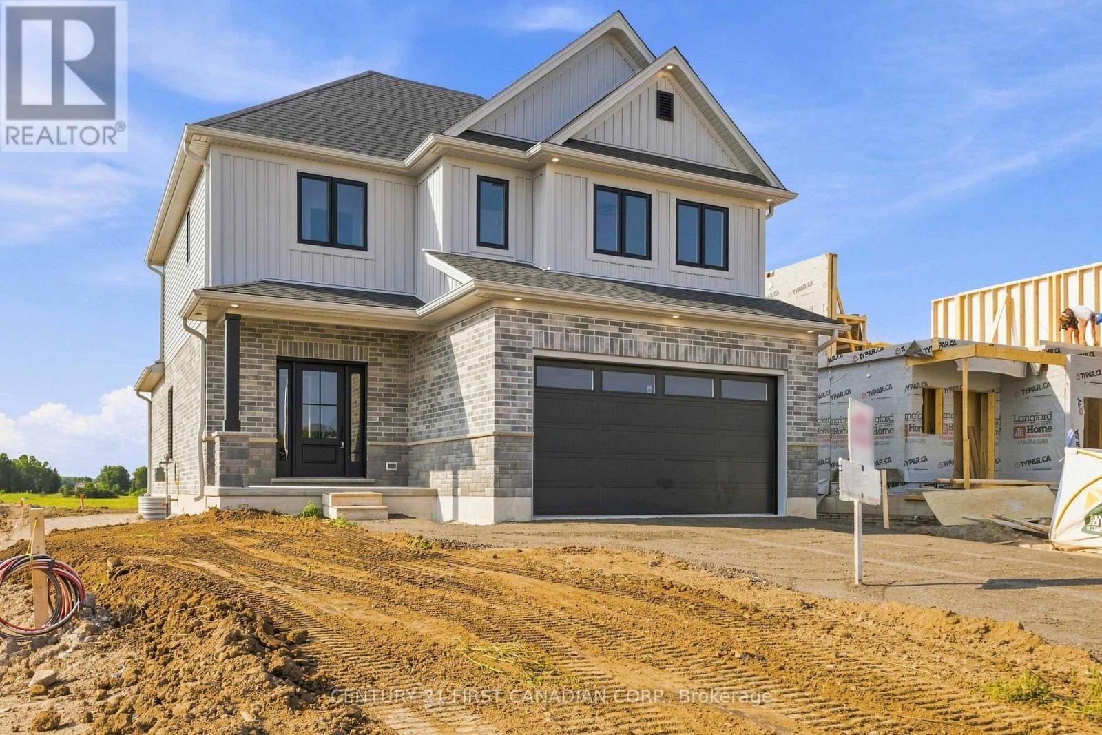 115 Addison Avenue, Lucan Biddulph, Ontario  N0M 2J0 - Photo 2 - X13682254