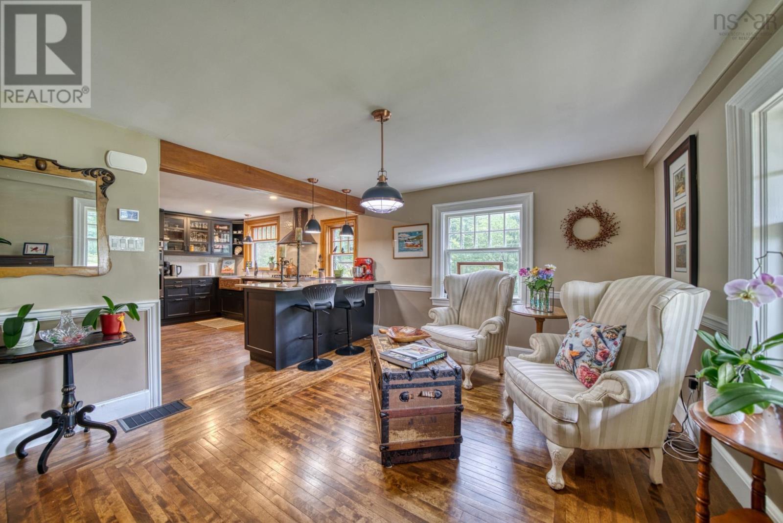 261 Edgewater Street, Mahone Bay, Nova Scotia  B0J 2E0 - Photo 17 - 202620321
