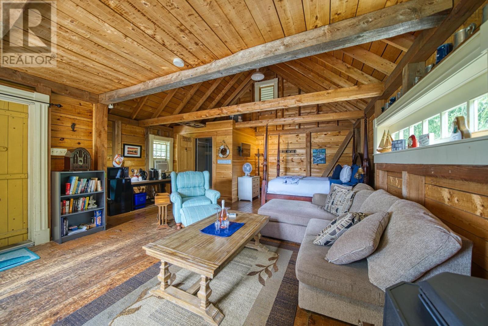261 Edgewater Street, Mahone Bay, Nova Scotia  B0J 2E0 - Photo 40 - 202620321