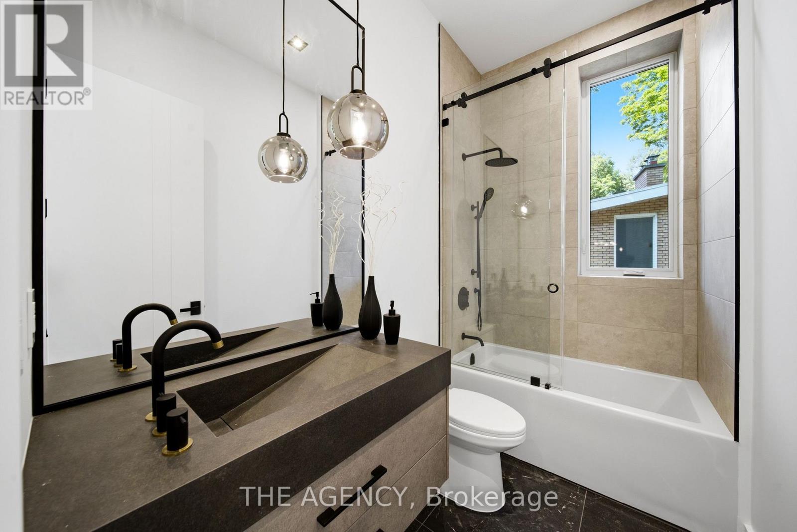193 Beechwood Crescent, Newmarket, Ontario  L3Y 1W2 - Photo 16 - N13682148