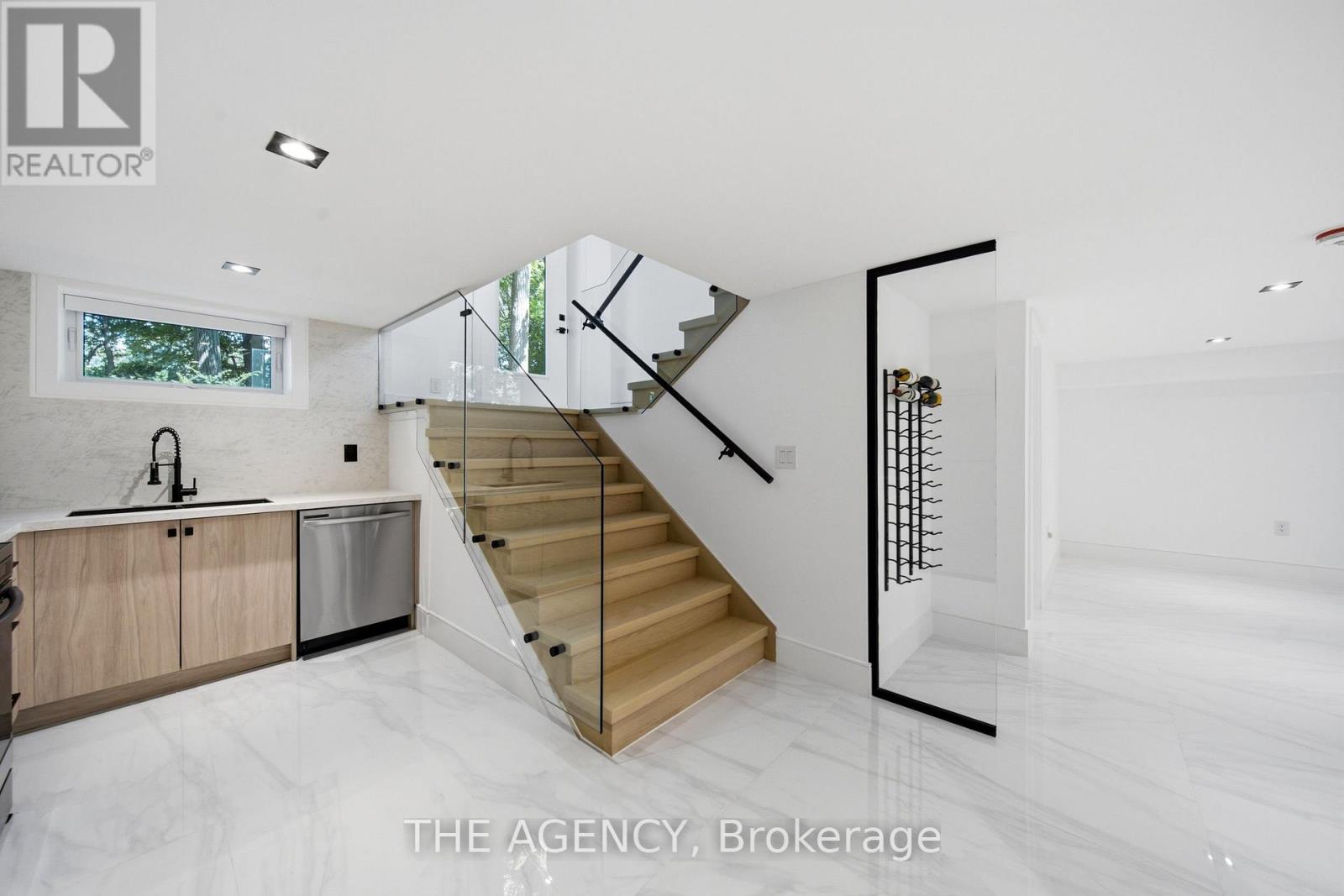 193 Beechwood Crescent, Newmarket, Ontario  L3Y 1W2 - Photo 30 - N13682148