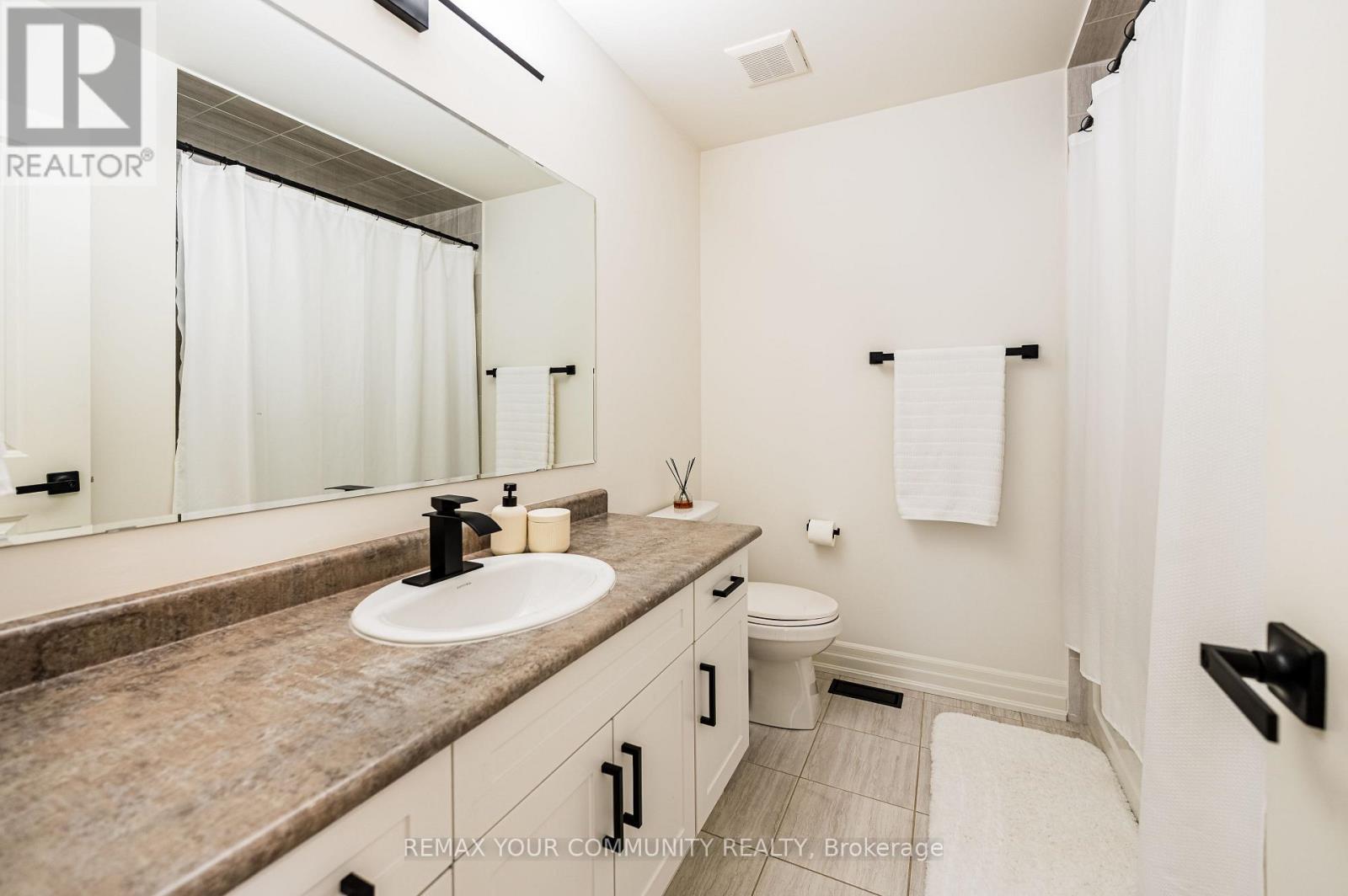 26 Faust Ridge, Vaughan, Ontario  L4H 4T1 - Photo 18 - N13682196