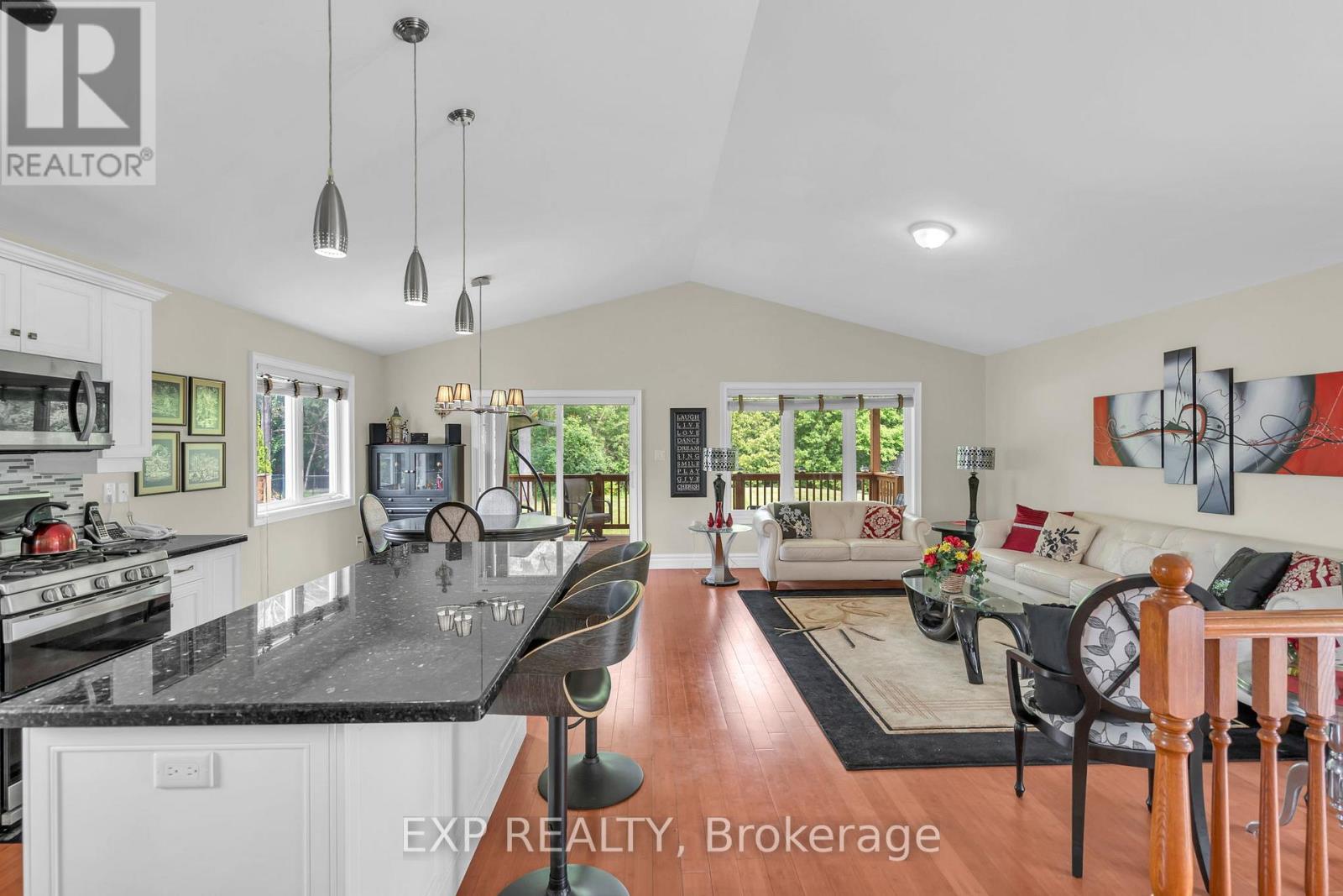 21 Sunnidale Boulevard, Georgina, Ontario  L0E 1L0 - Photo 12 - N13682236