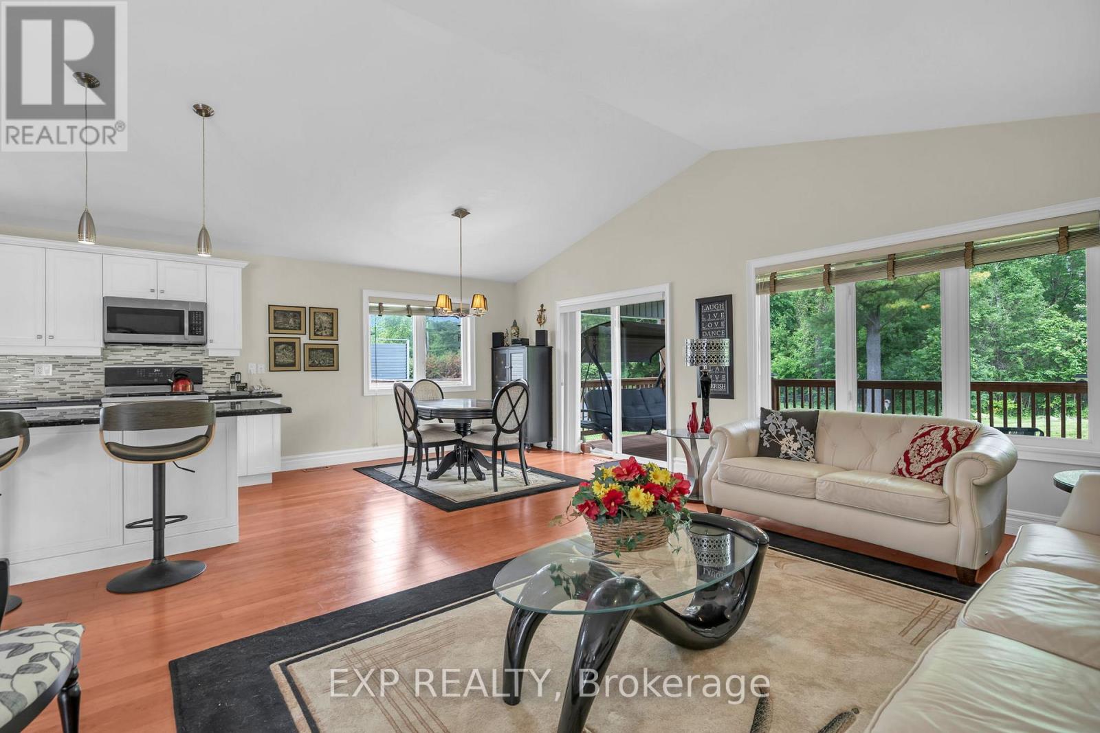 21 Sunnidale Boulevard, Georgina, Ontario  L0E 1L0 - Photo 16 - N13682236