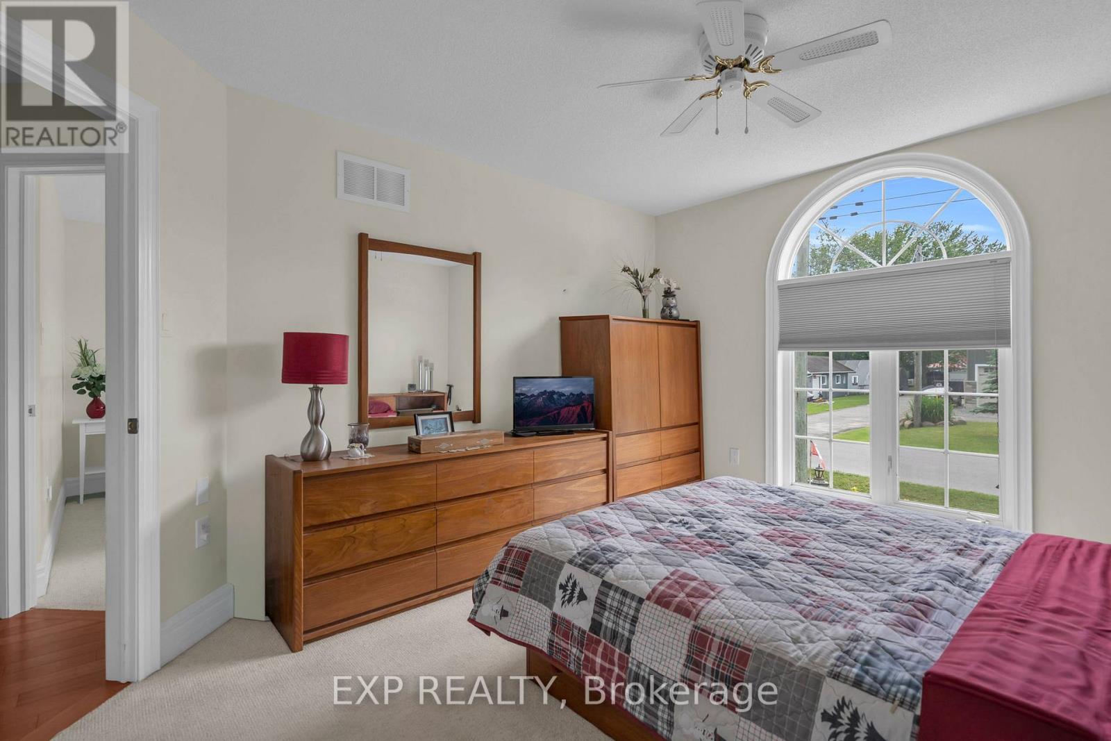 21 Sunnidale Boulevard, Georgina, Ontario  L0E 1L0 - Photo 21 - N13682236