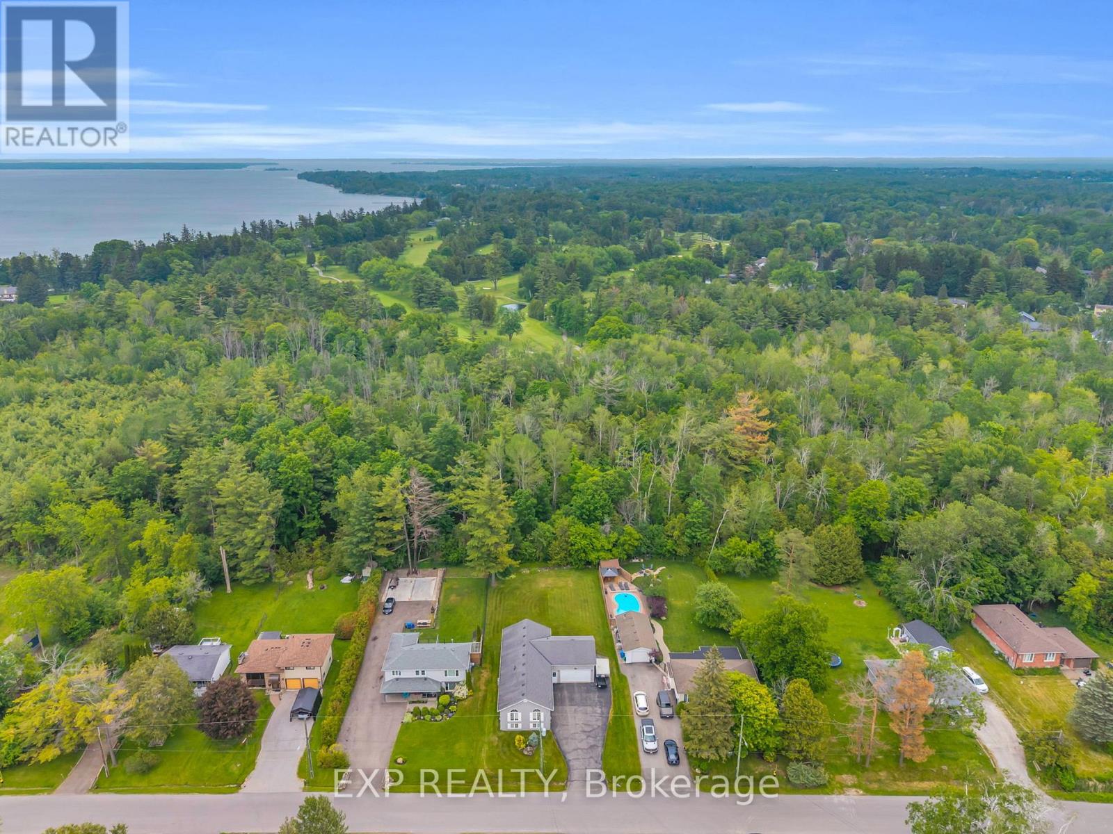 21 Sunnidale Boulevard, Georgina, Ontario  L0E 1L0 - Photo 3 - N13682236