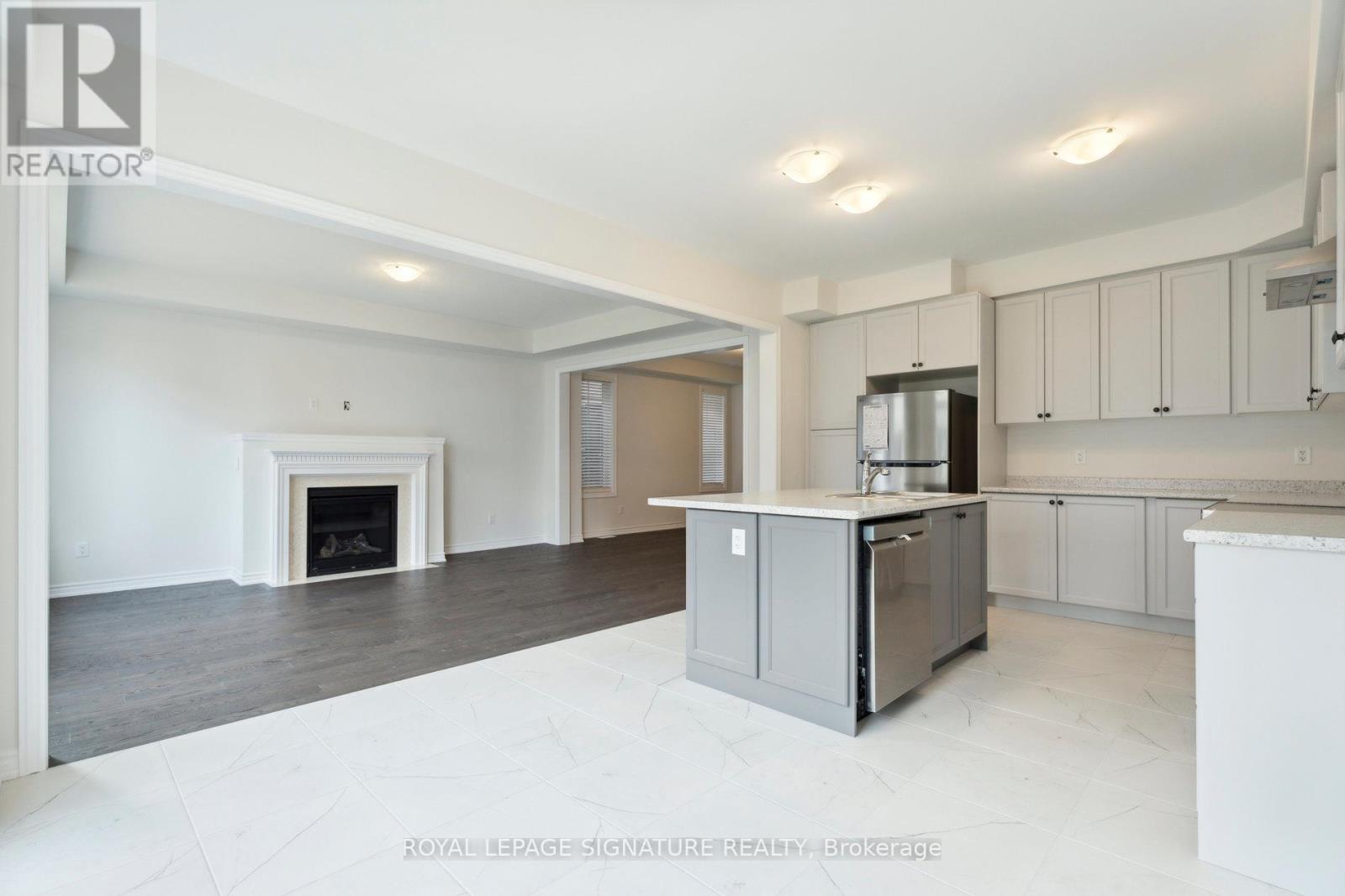 28 Tamworth Terrace, Barrie, Ontario  L9J 0W5 - Photo 14 - S13682234