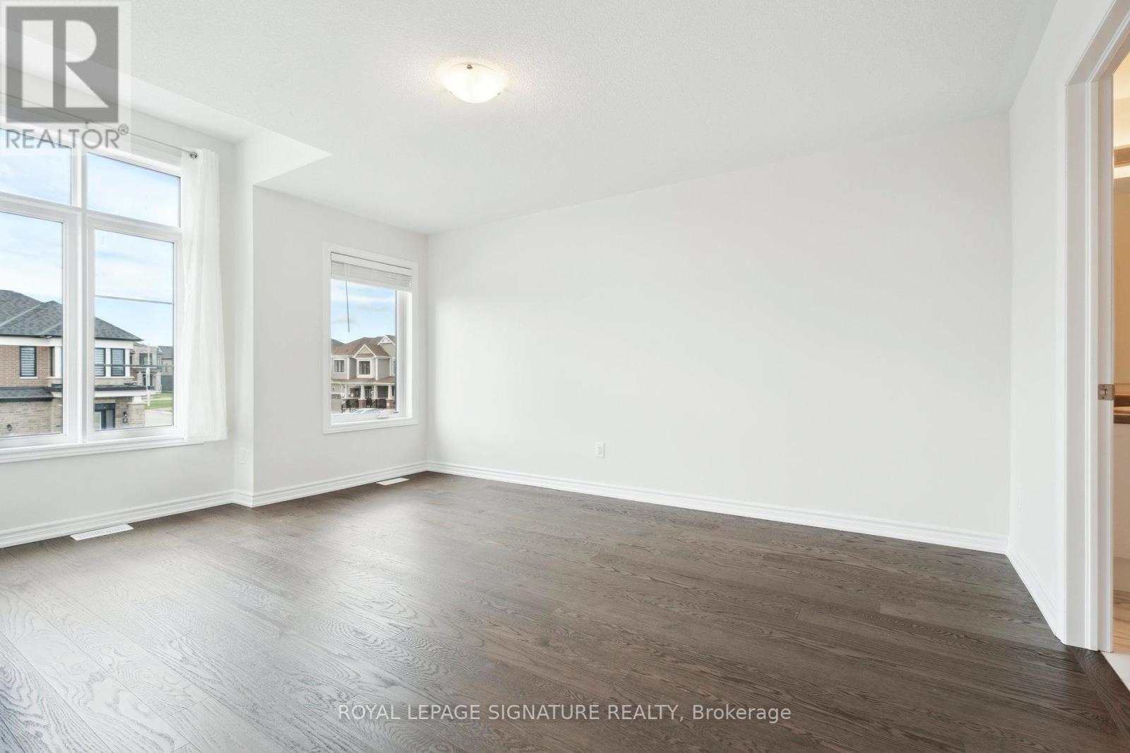 28 Tamworth Terrace, Barrie, Ontario  L9J 0W5 - Photo 23 - S13682234