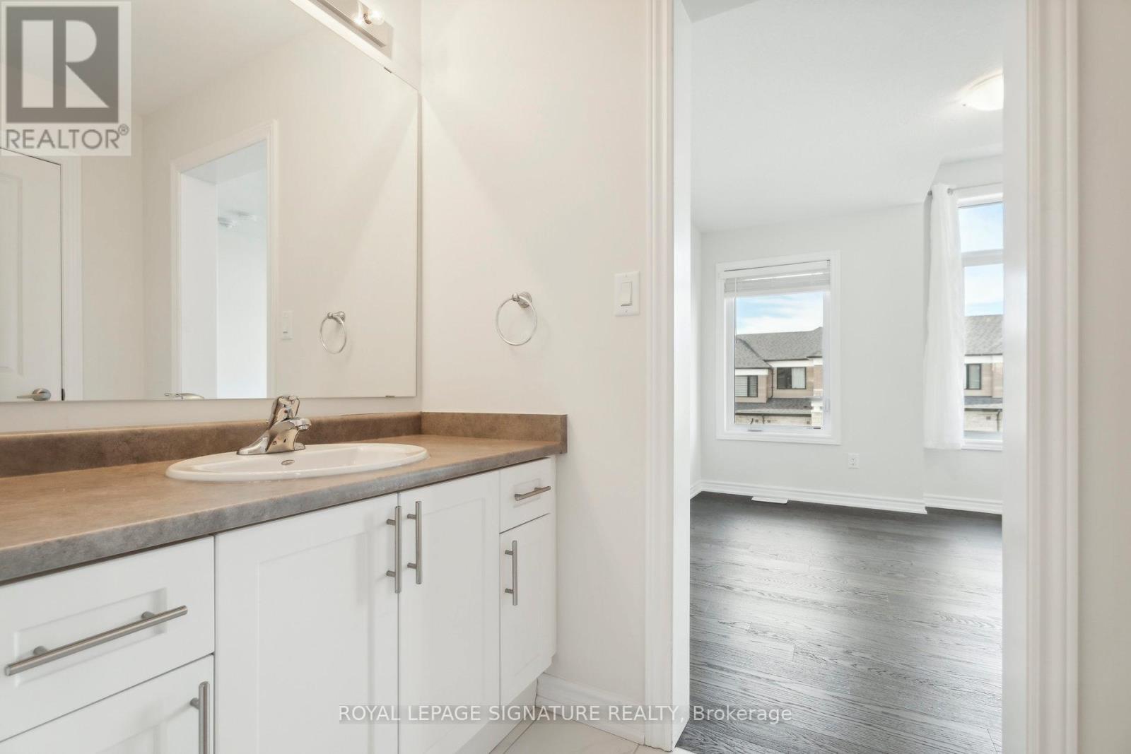 28 Tamworth Terrace, Barrie, Ontario  L9J 0W5 - Photo 29 - S13682234