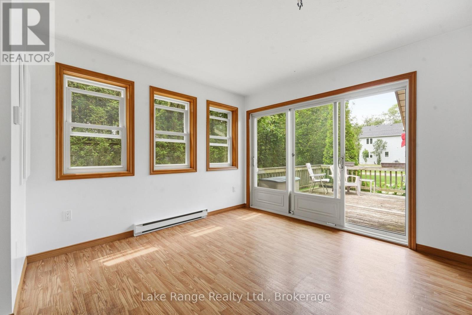 311 Maple Street, Huron-Kinloss, Ontario  N0G 2R0 - Photo 11 - X13577580