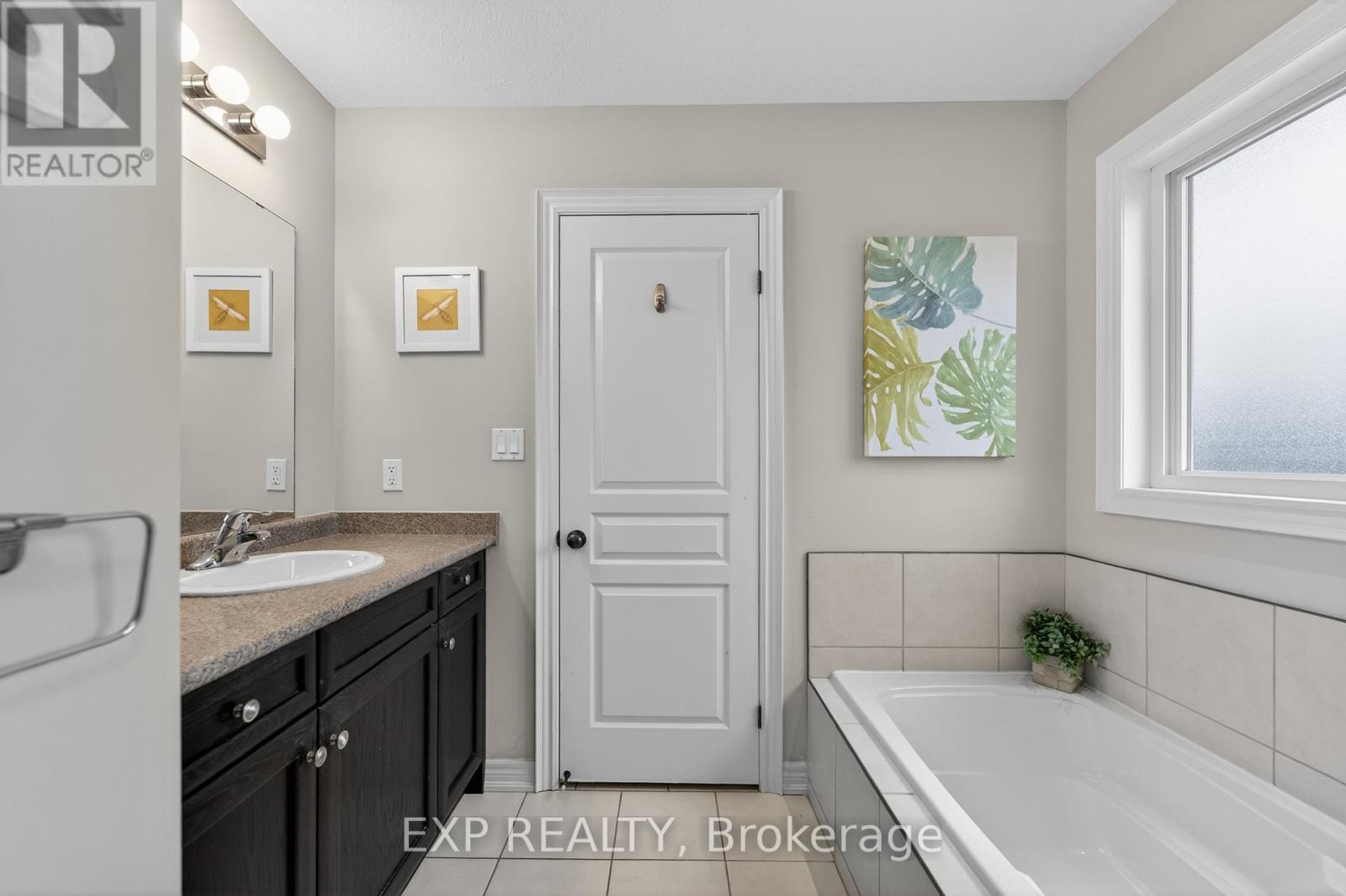 5783 Jake Crescent, Niagara Falls, Ontario  L2H 0G3 - Photo 34 - X13682154