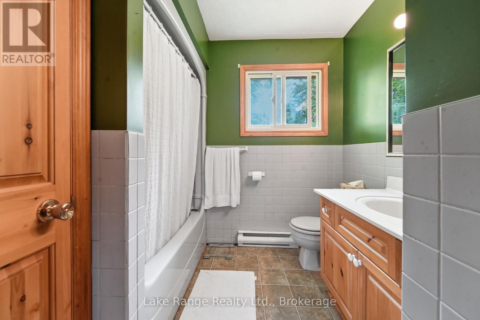 311 Maple Street, Huron-Kinloss, Ontario  N0G 2R0 - Photo 21 - X13577580