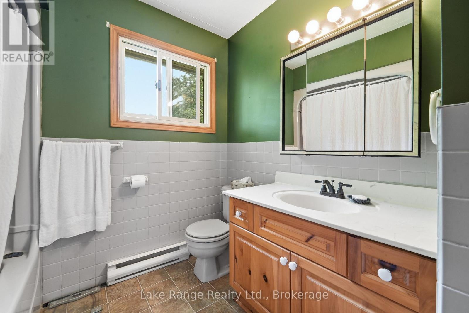 311 Maple Street, Huron-Kinloss, Ontario  N0G 2R0 - Photo 22 - X13577580