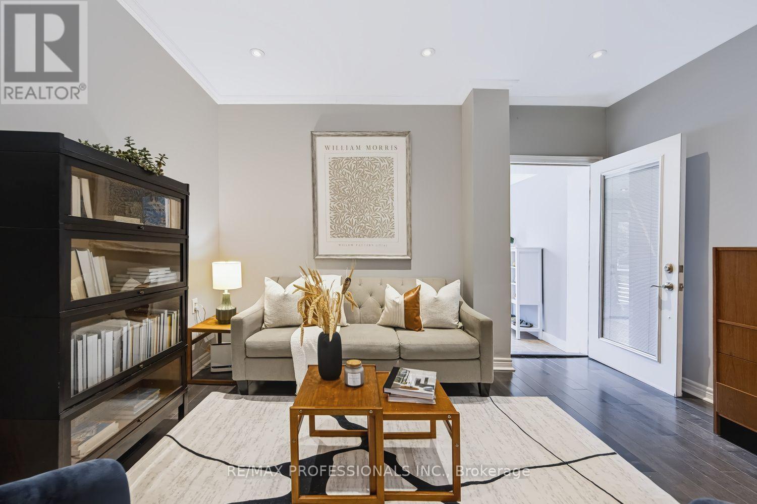 3 Blakley Avenue, Toronto, Ontario  M6N 3Y4 - Photo 14 - W13681644