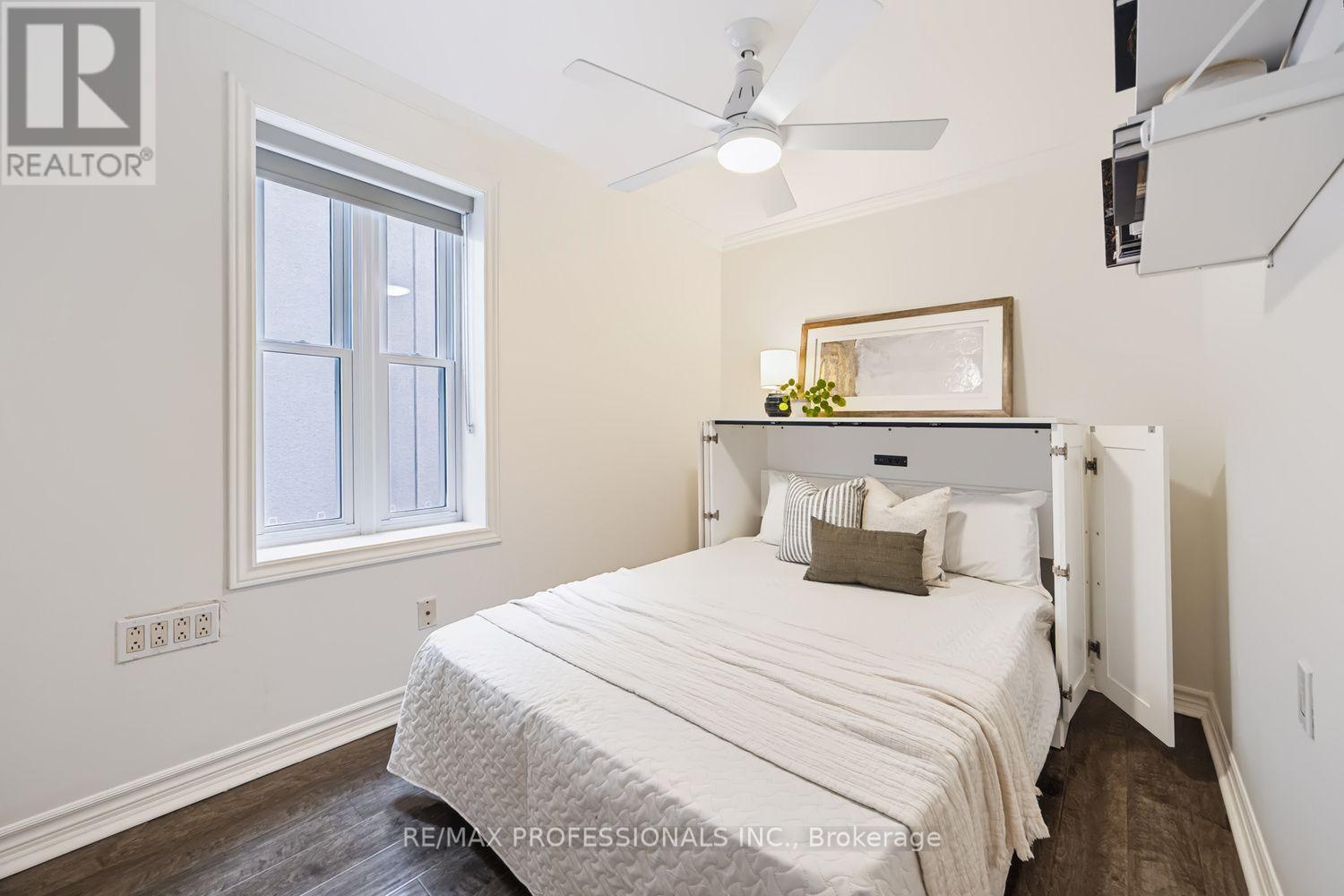 3 Blakley Avenue, Toronto, Ontario  M6N 3Y4 - Photo 20 - W13681644