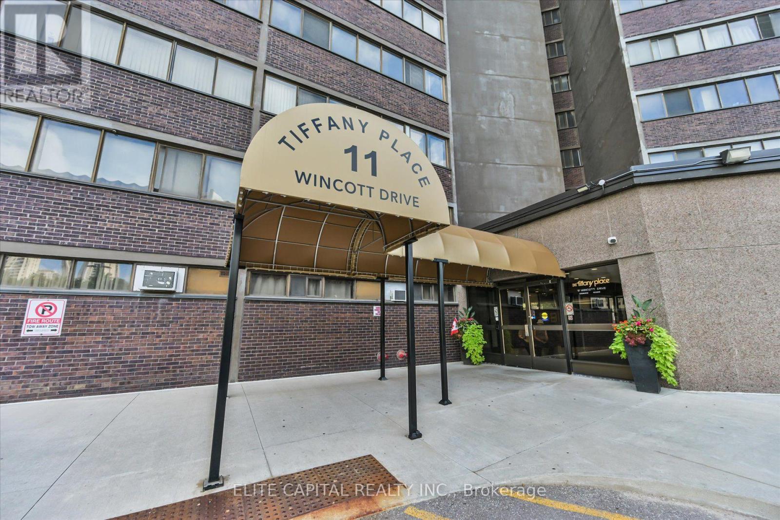 #1710 - 11 Wincott Drive, Toronto, Ontario  M9R 2R9 - Photo 3 - W13682146