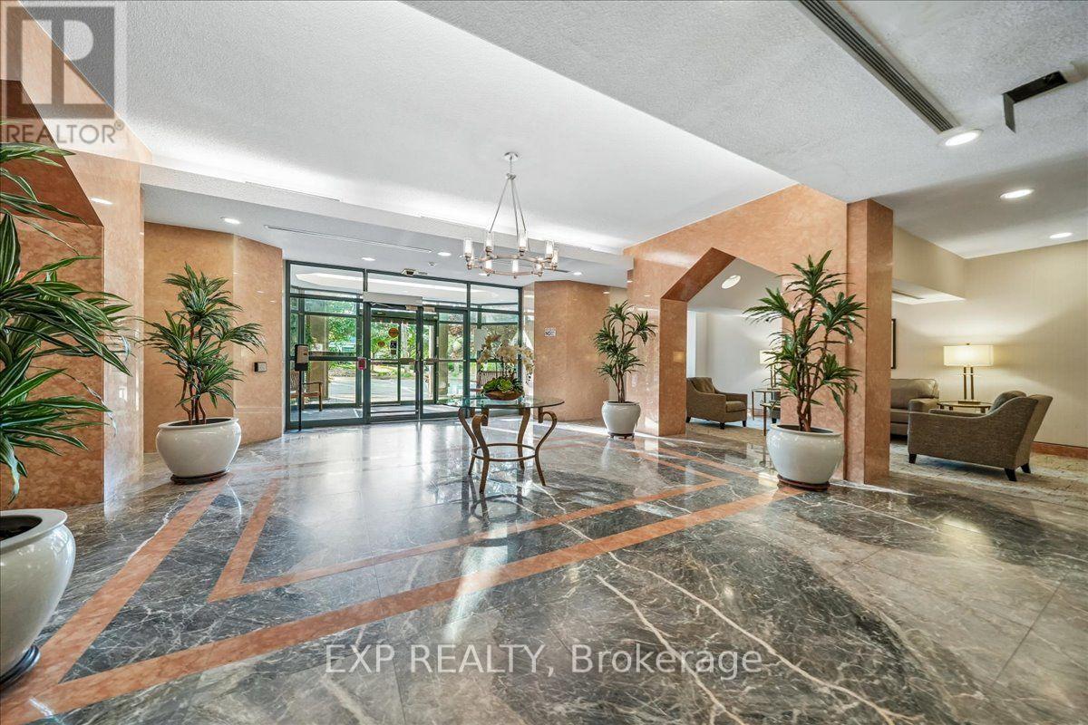 1603 - 2177 Burnhamthorpe Road W, Mississauga, Ontario  L5L 5P9 - Photo 3 - W13682222