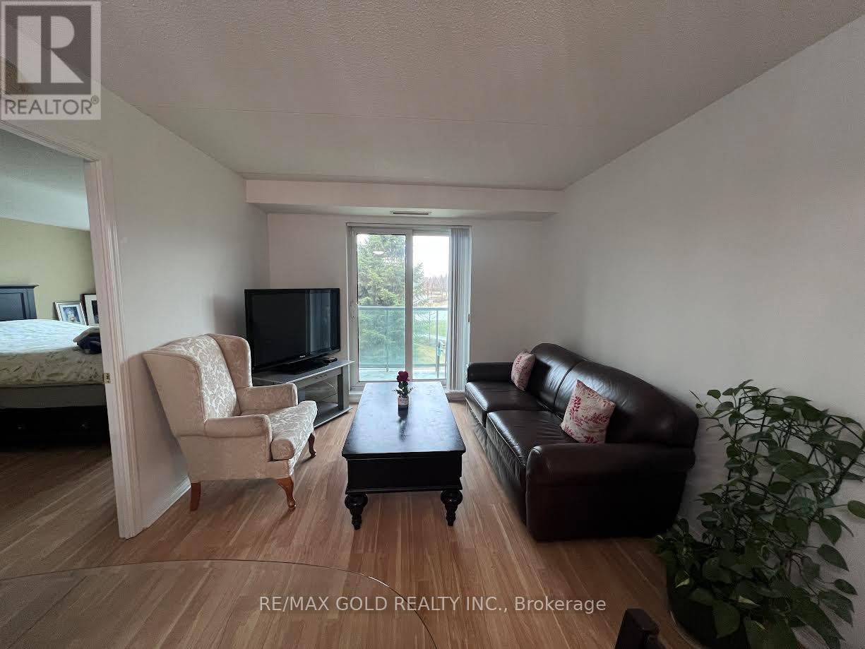 213 - 25 Via Rosedale Way, Brampton, Ontario  L6R 3J8 - Photo 3 - W13682238