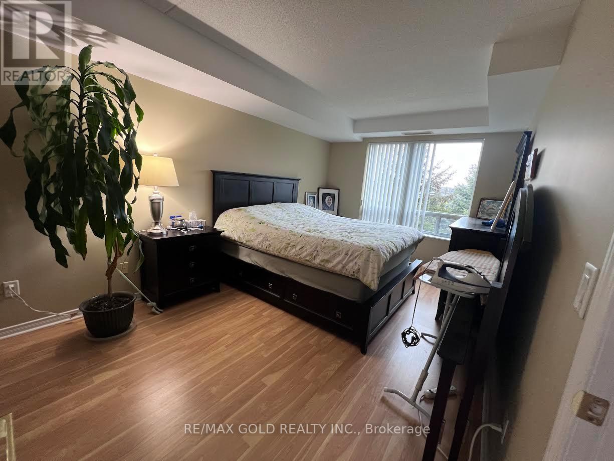 213 - 25 Via Rosedale Way, Brampton, Ontario  L6R 3J8 - Photo 7 - W13682238