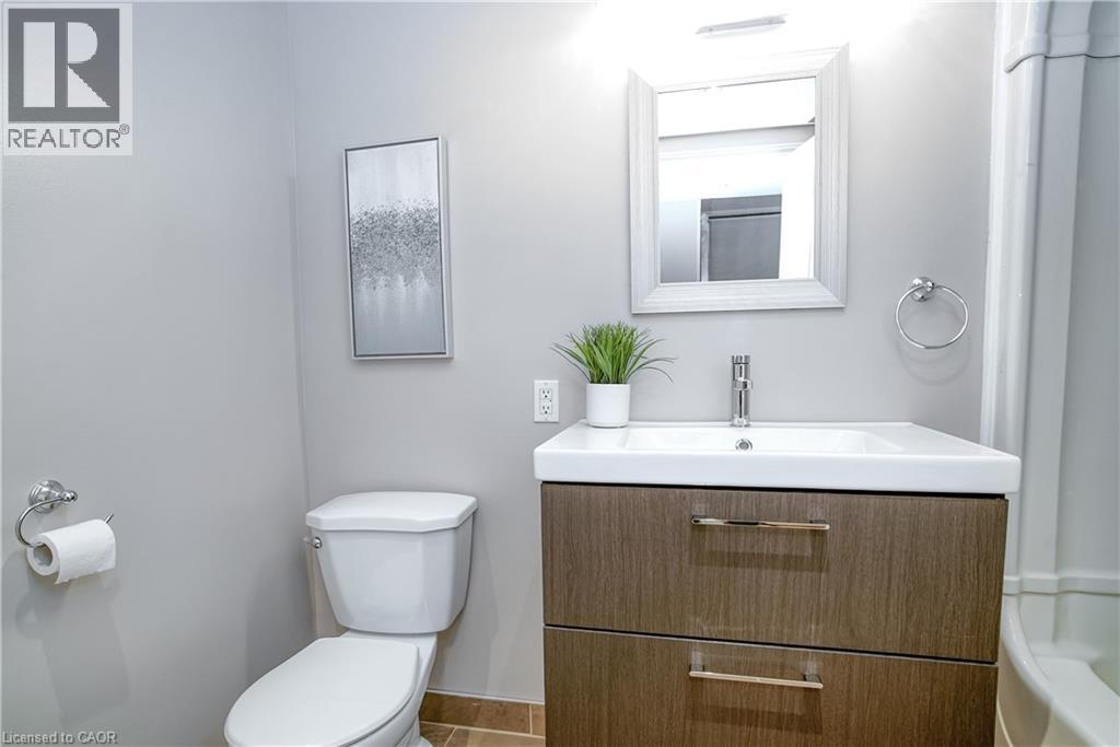 241 Guelph Avenue Unit# B, Cambridge, Ontario  N3C 1A9 - Photo 14 - 40855791
