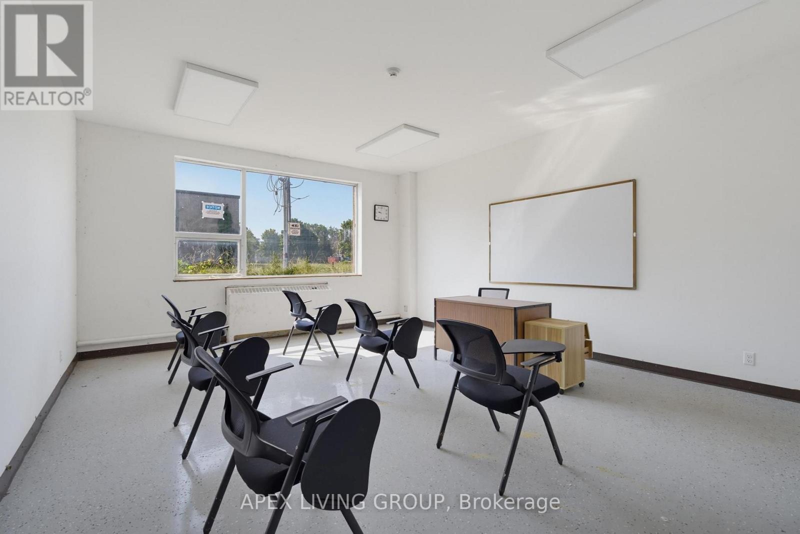 424 Quebec Avenue, South Huron, Ontario  N0M 1Y0 - Photo 13 - X13682186