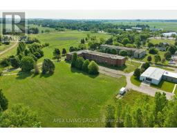 424 QUEBEC AVENUE, South Huron, Ontario