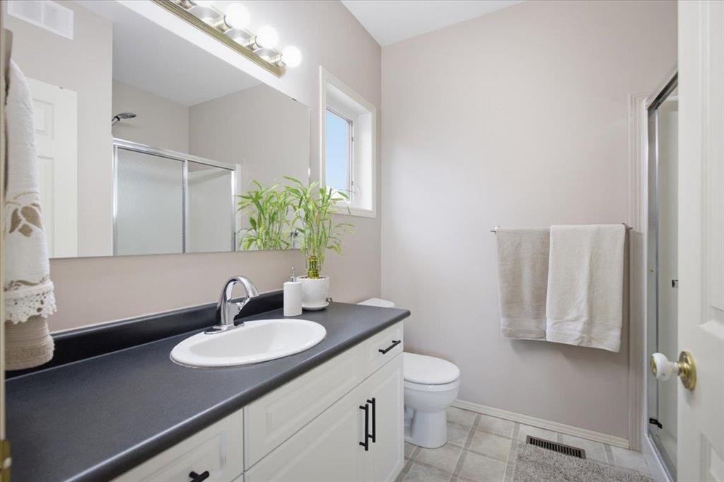 76 Golden Eagle Drive, Winnipeg, Manitoba  R2K 4L9 - Photo 17 - 202620575