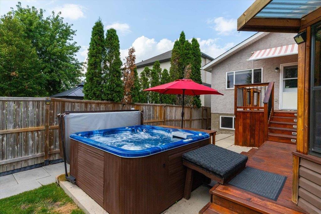 76 Golden Eagle Drive, Winnipeg, Manitoba  R2K 4L9 - Photo 30 - 202620575