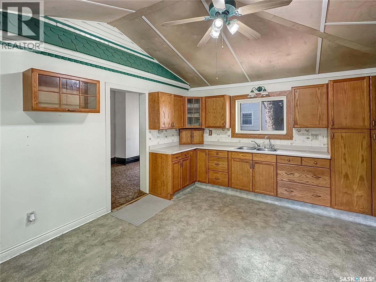 903 Boyle Street, Indian Head, Saskatchewan  S0G 2K0 - Photo 4 - SK045740