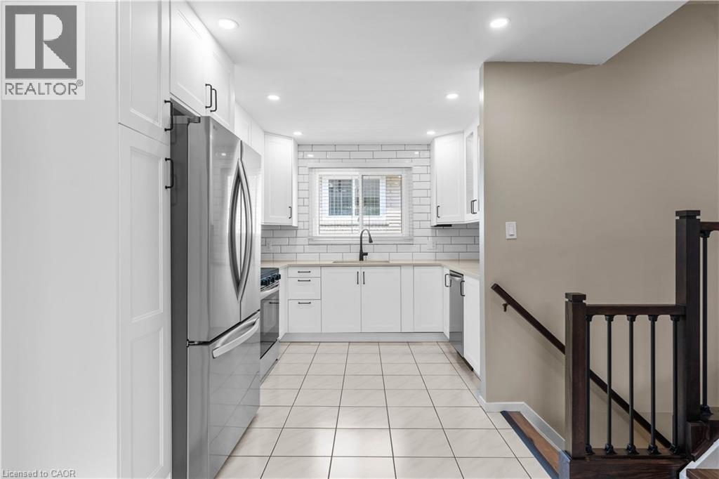 1077 Upper Sherman Avenue Unit# Upper, Hamilton, Ontario  L8V 4R9 - Photo 13 - 40847969