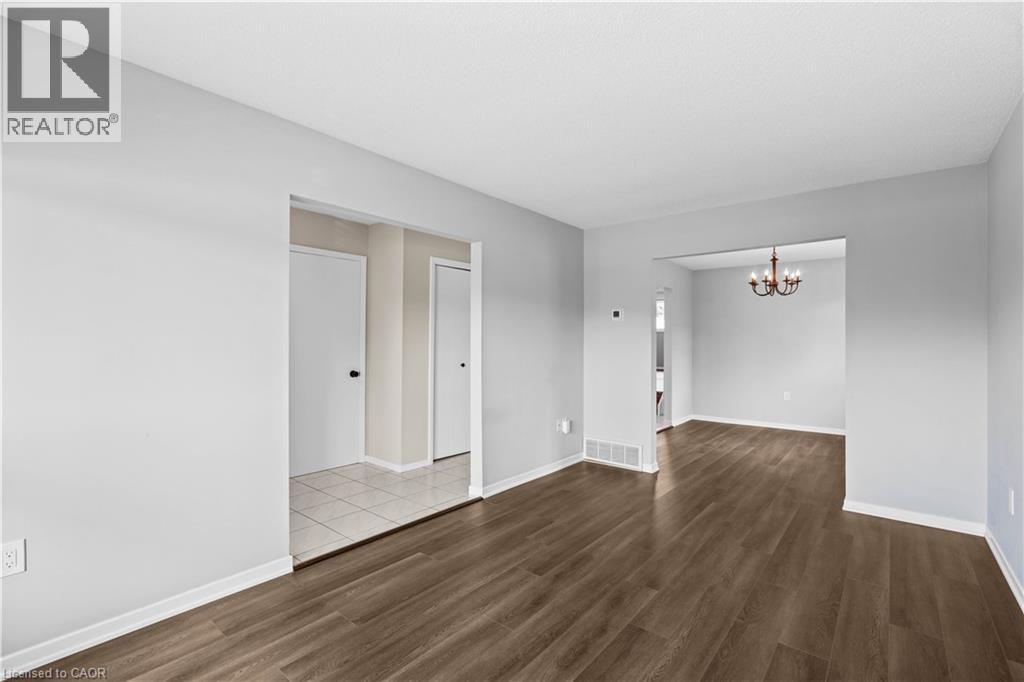 1077 Upper Sherman Avenue Unit# Upper, Hamilton, Ontario  L8V 4R9 - Photo 7 - 40847969