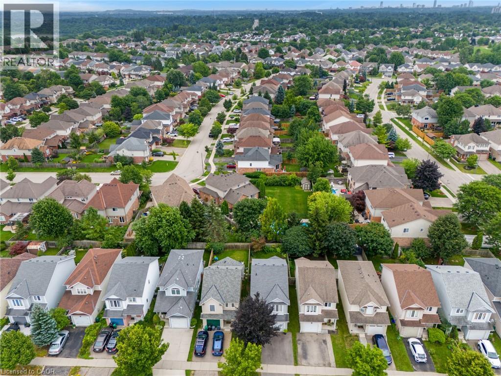 711 Angler Way, Waterloo, Ontario N2K 4L6 - Photo 46 - 40855583