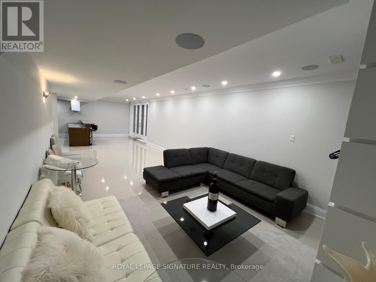 Lower - 12 Terrace Avenue, Toronto, Ontario  M2R 1E9 - Photo 18 - C13680690