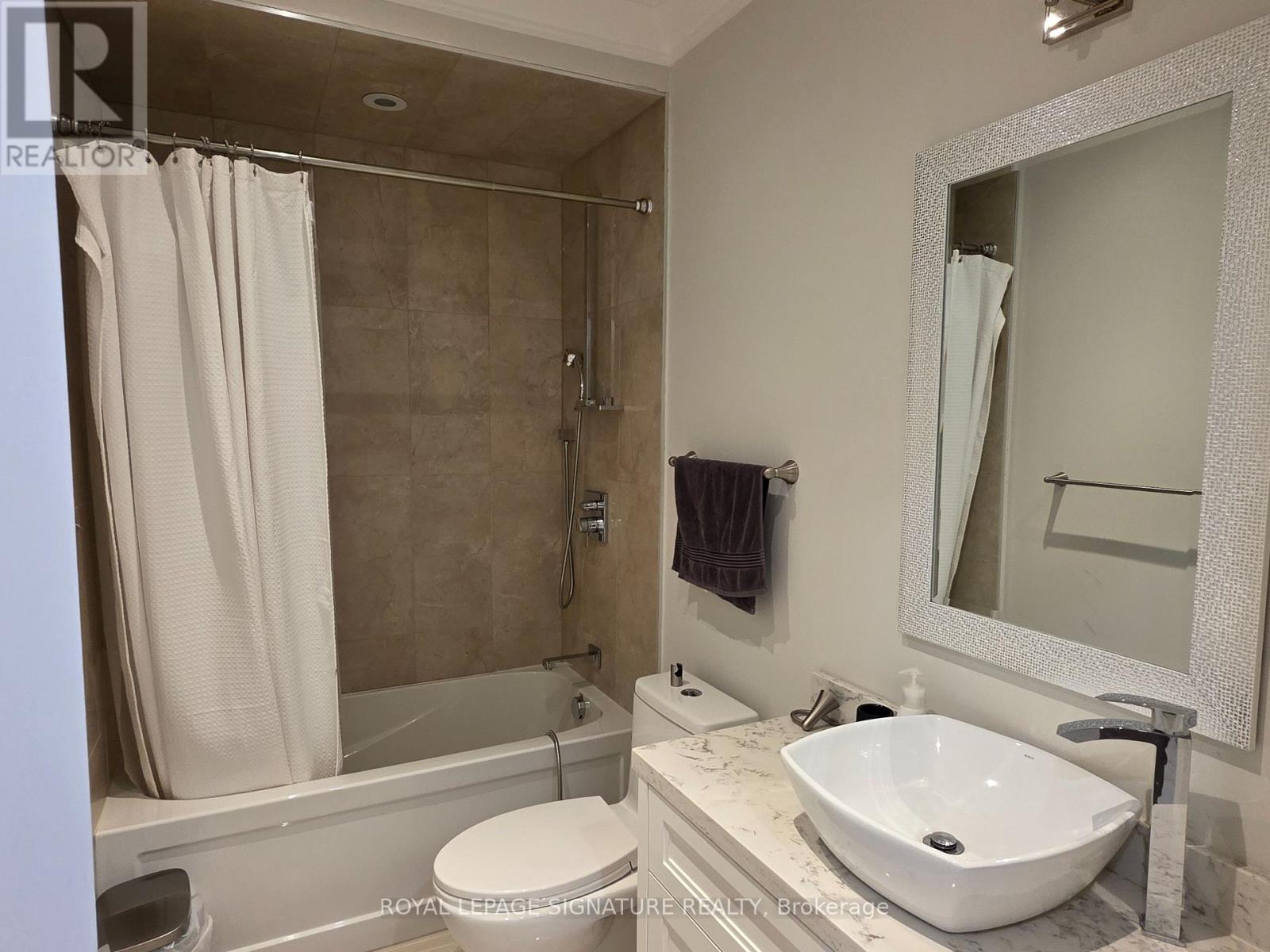 Lower - 12 Terrace Avenue, Toronto, Ontario  M2R 1E9 - Photo 15 - C13680690