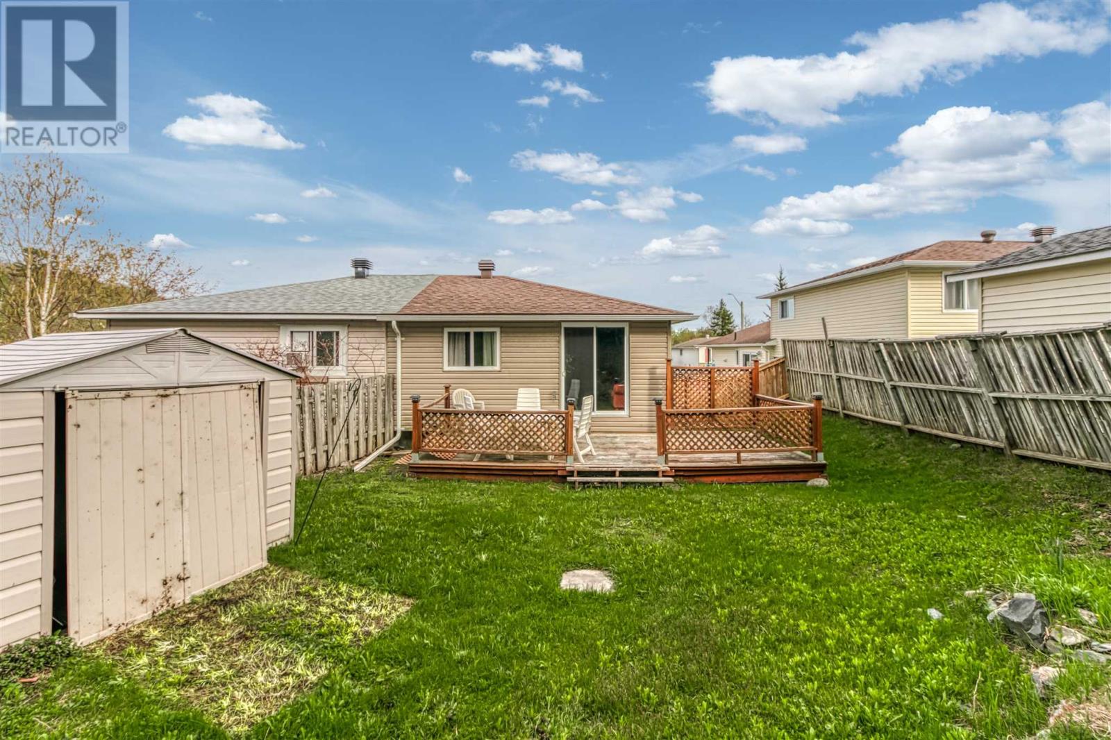 26 Lachance Pl, Elliot Lake, Ontario  P5A 3B8 - Photo 4 - SM261147