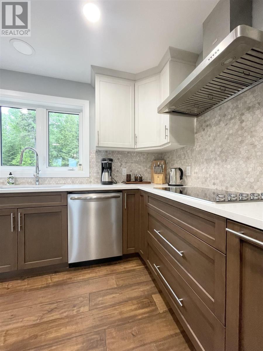 2778 Canoe Point Rd, Hilton Beach, Ontario  P0R 1J0 - Photo 16 - SM261412