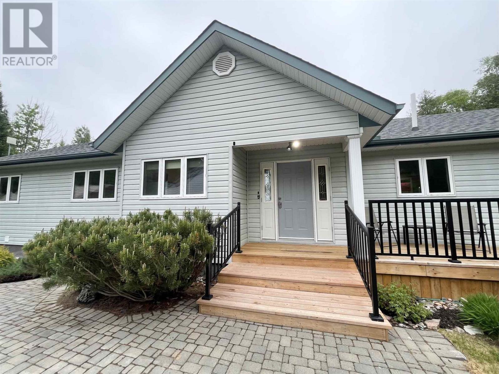2778 Canoe Point Rd, Hilton Beach, Ontario  P0R 1J0 - Photo 2 - SM261412