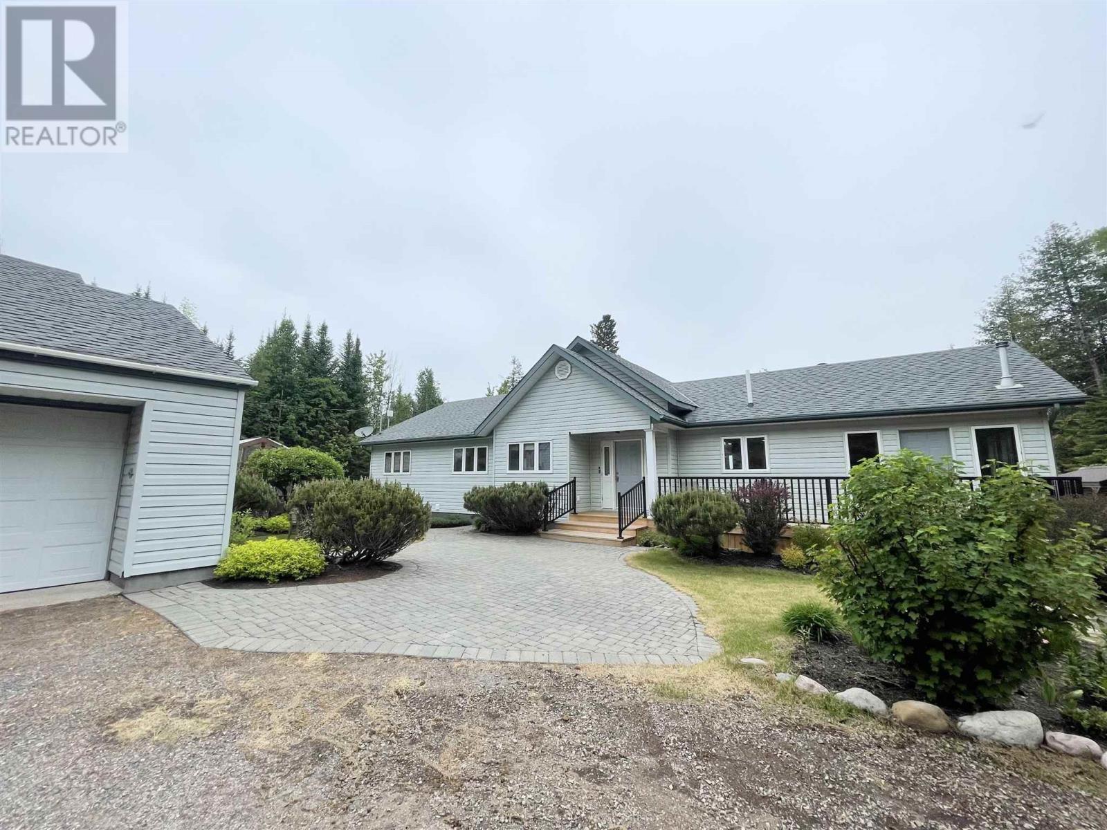 2778 Canoe Point Rd, Hilton Beach, Ontario  P0R 1J0 - Photo 35 - SM261412