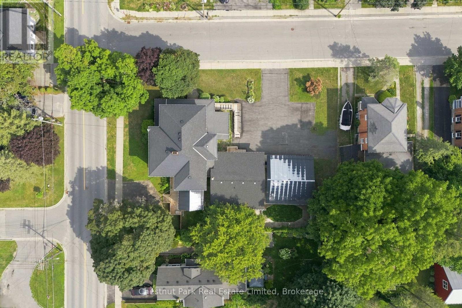 71 Queen Street, Prince Edward County, Ontario  K0K 2T0 - Photo 3 - X13473390