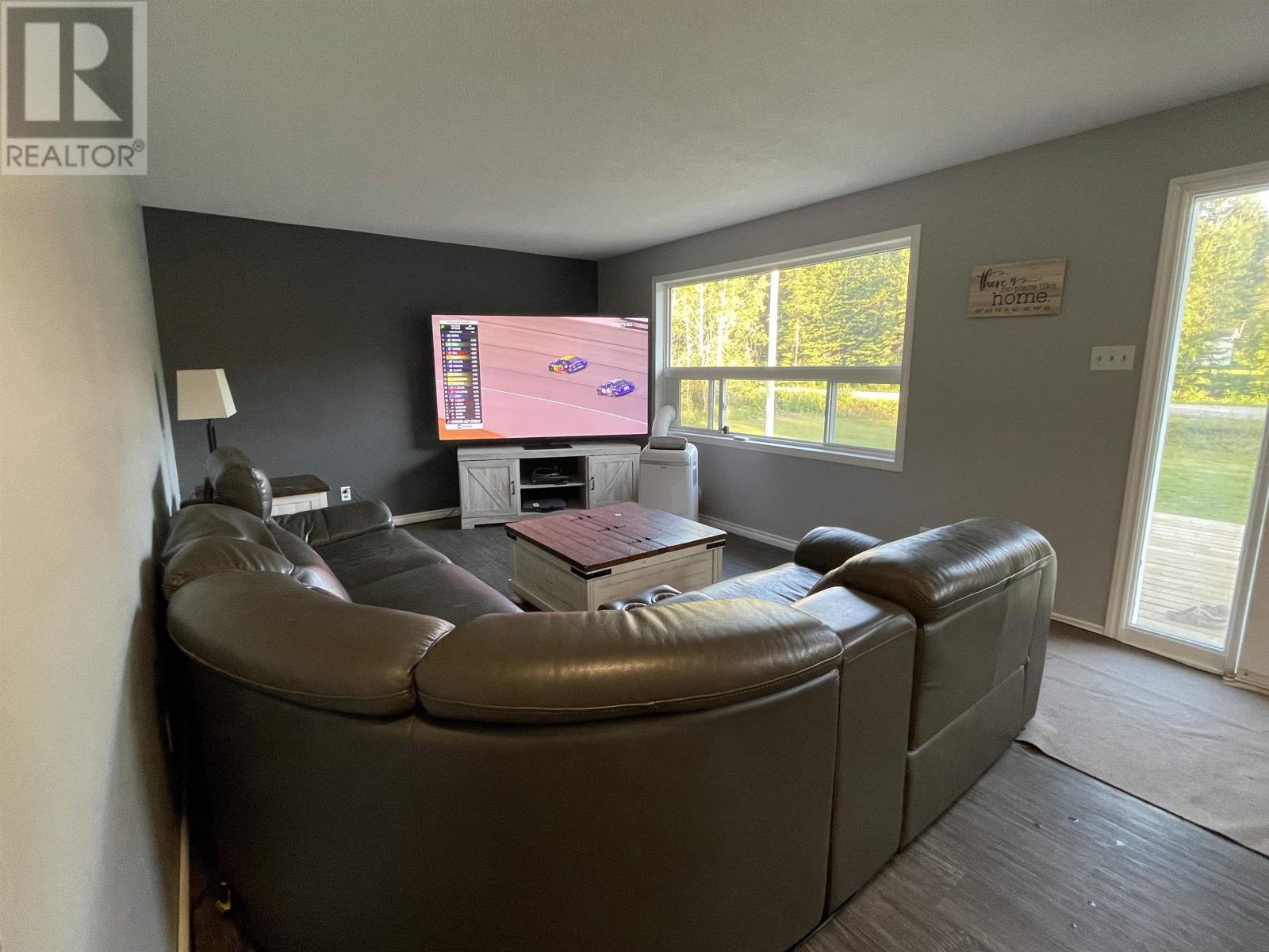 9 Rodgers Road, Dryden, Ontario  P8N 2Y4 - Photo 4 - TB2601787