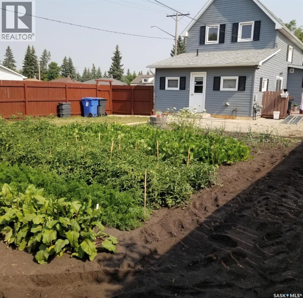 301 8th Avenue E, Melville, Saskatchewan  S0A 2P0 - Photo 14 - SK036130