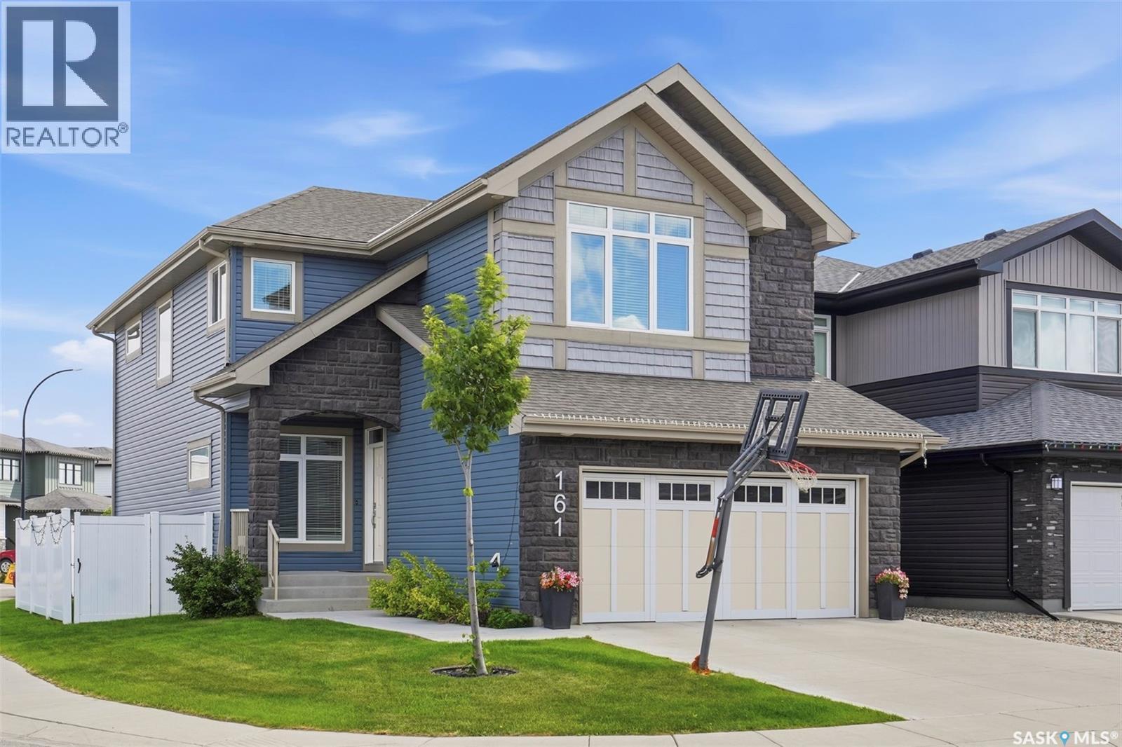 161 Dubois Crescent, Saskatoon, Saskatchewan  S7V 0R5 - Photo 2 - SK040184