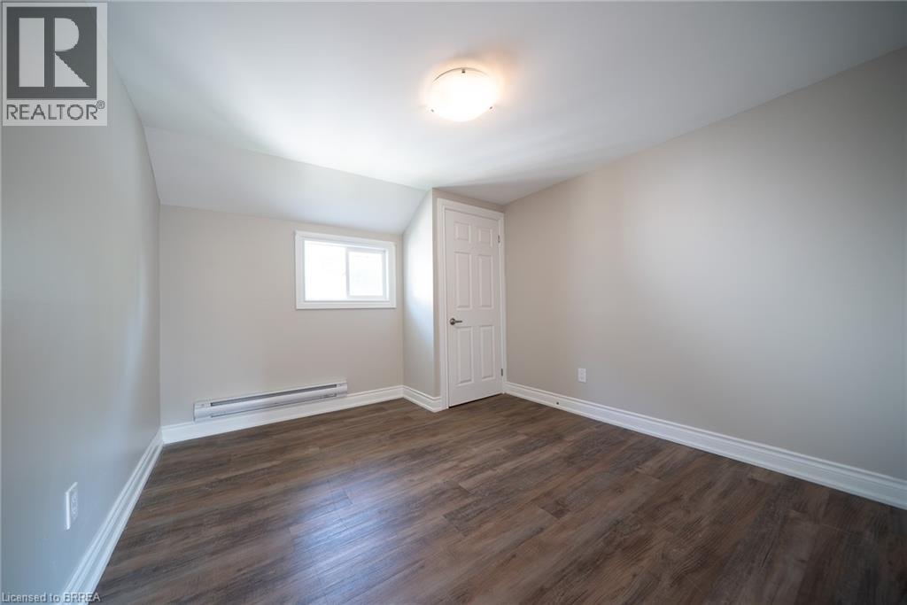20 Fair Avenue Unit# Upper, Brantford, Ontario  N3S 2M5 - Photo 7 - 40856199