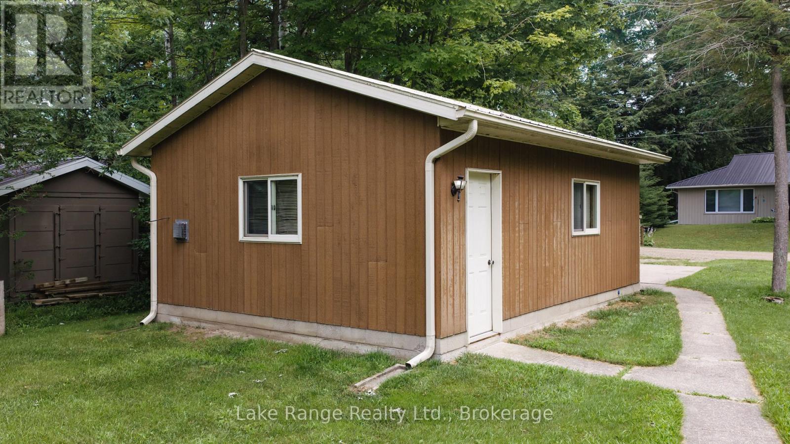 311 Maple Street, Huron-Kinloss, Ontario  N0G 2R0 - Photo 29 - X13577580