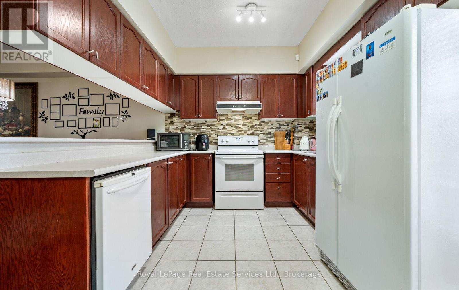 409 - 4006 Kilmer Drive, Burlington, Ontario  L7M 4W4 - Photo 12 - W13682346